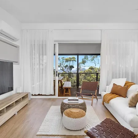 Seascape Retreat - Magnificent 5 Bedroom Home Nelson Bay Exterior photo