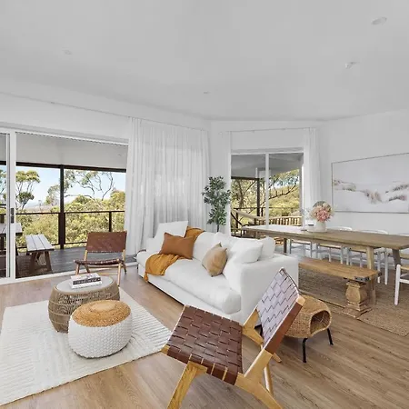 Seascape Retreat - Magnificent 5 Bedroom Home Nelson Bay Exterior photo