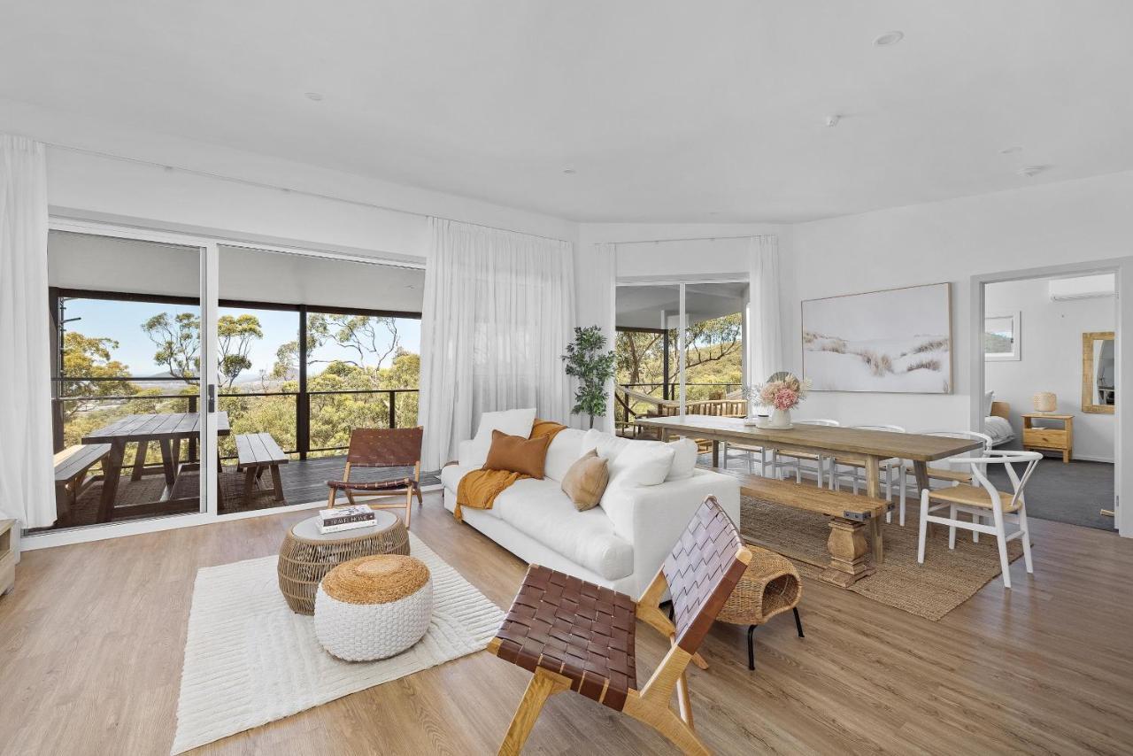 Seascape Retreat - Magnificent 5 Bedroom Holiday home